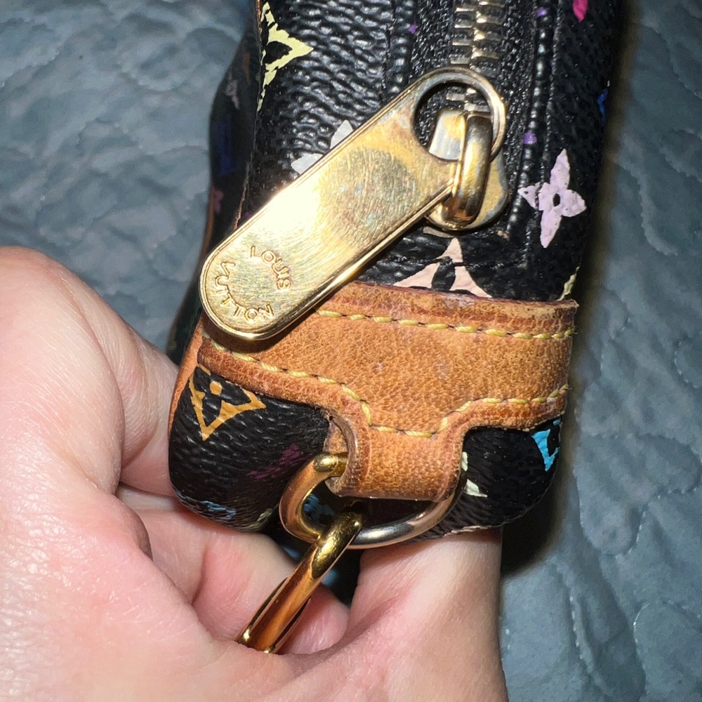 Authentic Louis Vuitton Multicolor Black Murakami Trousse Wapity Pouch & Strap - Picture 8 of 16